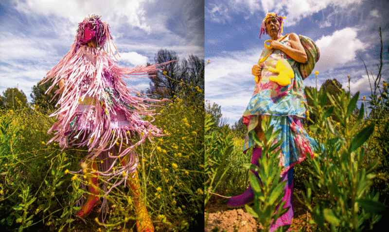 Dos modelos senior de la colorida colección "Childish", de Marian Descayrac, estudiante de diseño de moda del IED Barcelona