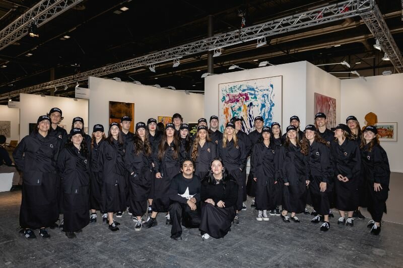 Reparto Studio participan en ARCO con una instalación artística y como firma diseñadora del uniforme del staff de la feria